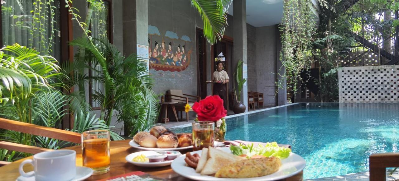 Sarina Boutique 4*