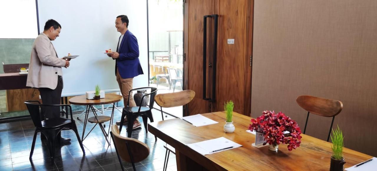 Hotel Sarina Boutique 4*