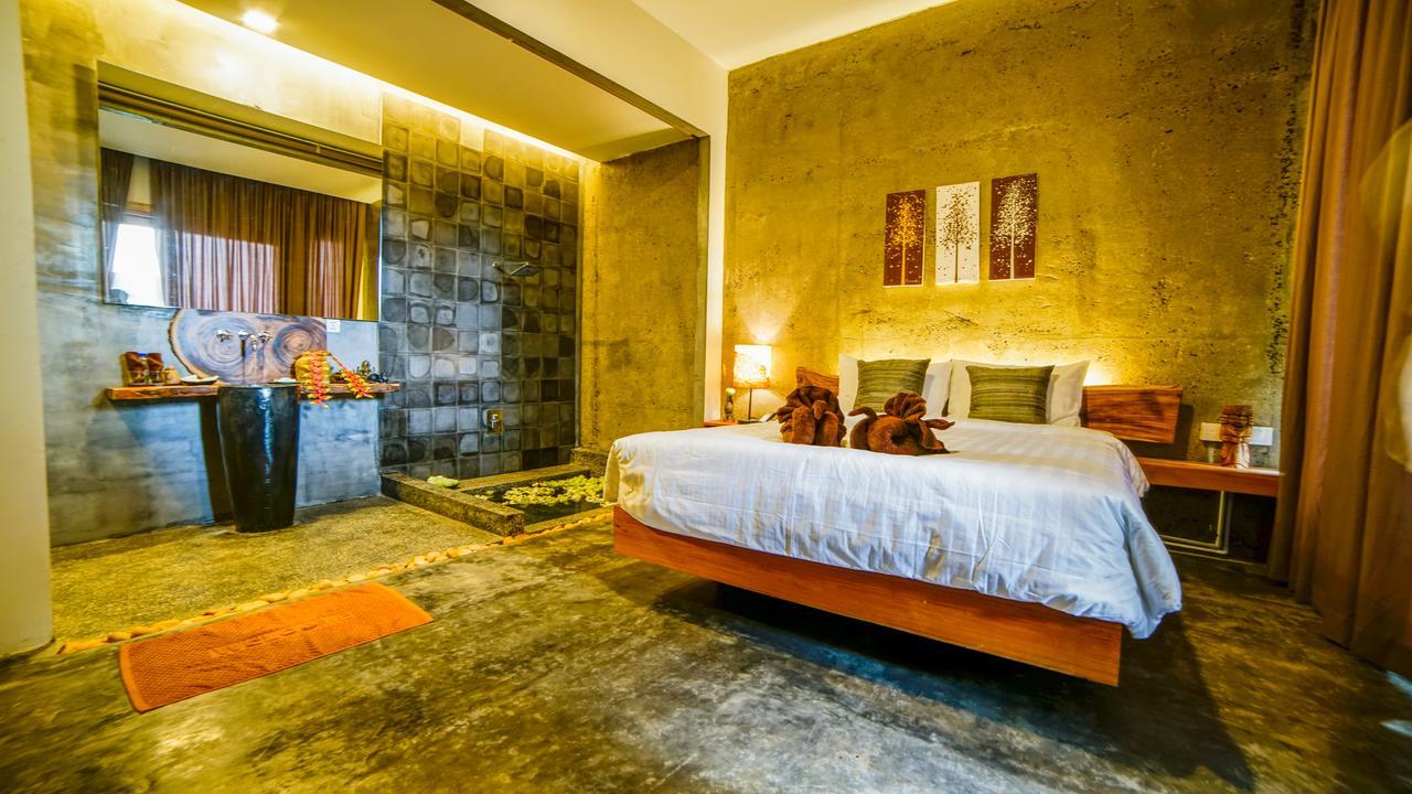Sarina Boutique 4* Phnom Penh
