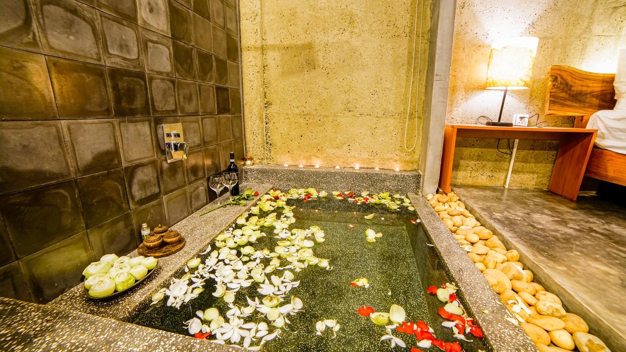 Sarina Boutique Hotel 4*